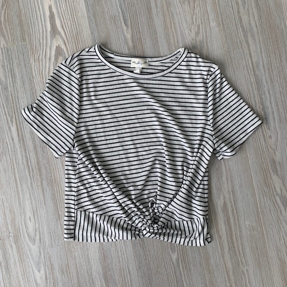 Tops - Stripped Knotted Top Sale!!